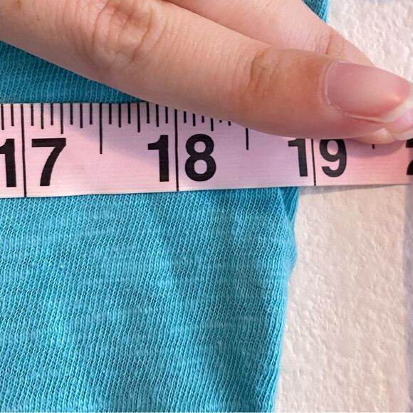 Talbots Embroidered Palm Frond Tee Aqua Blue Cotton Size Medium - Picture 8 of 9